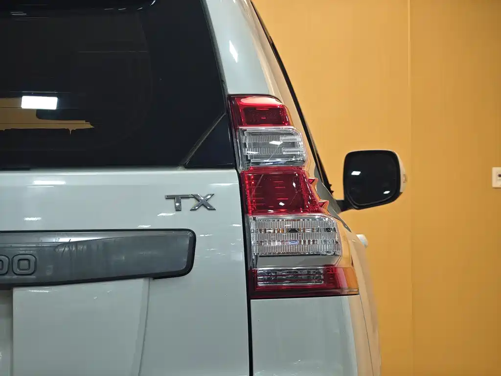 Toyota Toyota Prado 2016 3.5L Automatic TX-L NAVI 2017 - thumbnail 28