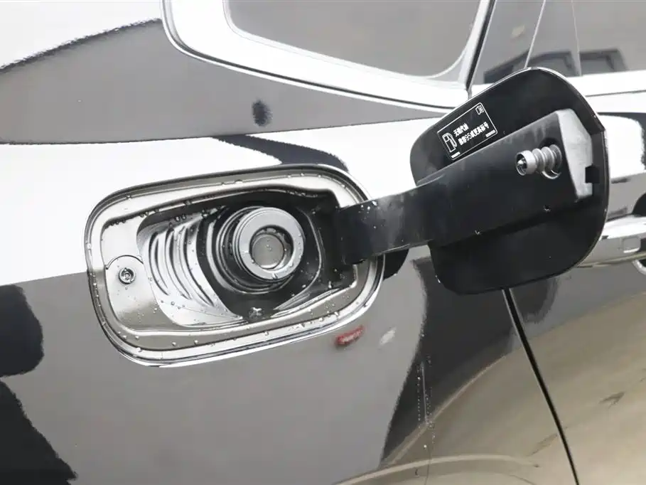 Volvo Volvo S90 2025 B5 Momentum Luxury Edition 2024 - thumbnail 29