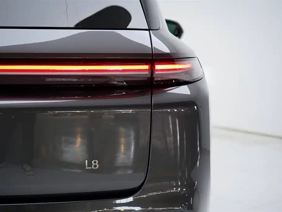 Li Auto Li L8 2023 Pro 2023 - thumbnail 15