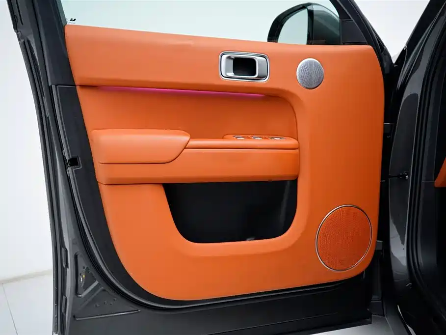 Li Auto Li L8 2023 Pro 2023 - thumbnail 22