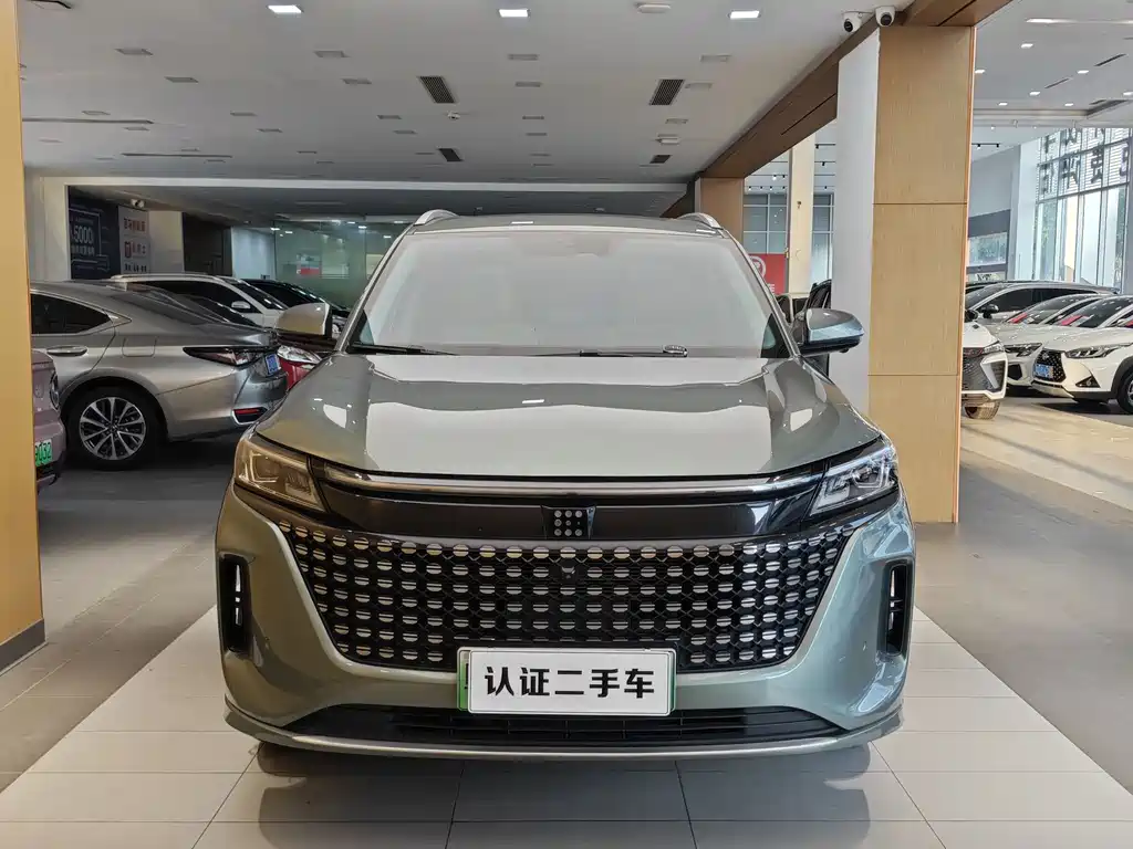 Landian Lantian E5 2023 1.5L DE-i 100KM Premium 7-seater 2024 - thumbnail 3