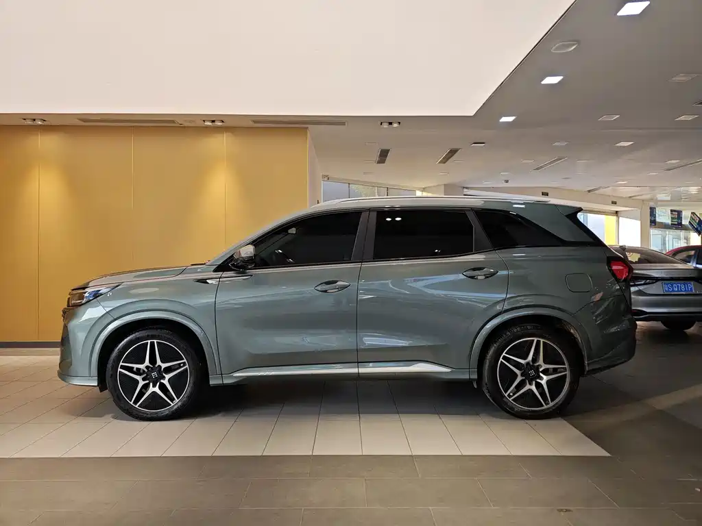 Landian Lantian E5 2023 1.5L DE-i 100KM Premium 7-seater 2024 - thumbnail 6