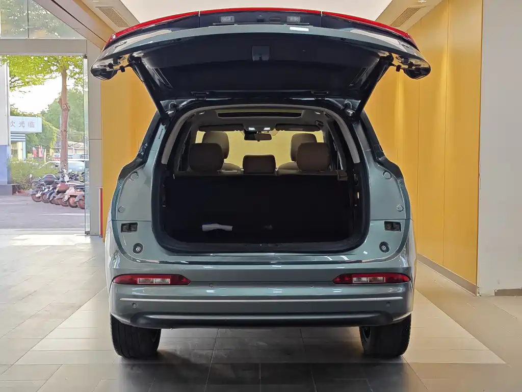 Landian Lantian E5 2023 1.5L DE-i 100KM Premium 7-seater 2024 - thumbnail 27