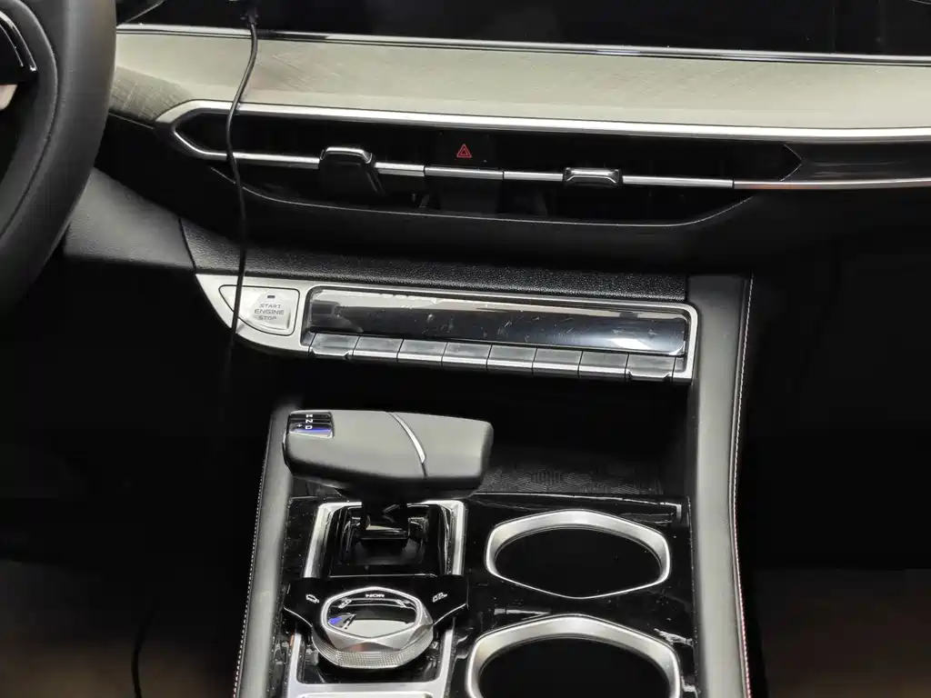 Changan Yi Dong 2023 Plus Blue Whale NE 1.4T GDI DCT Premium Edition 2024 - thumbnail 18
