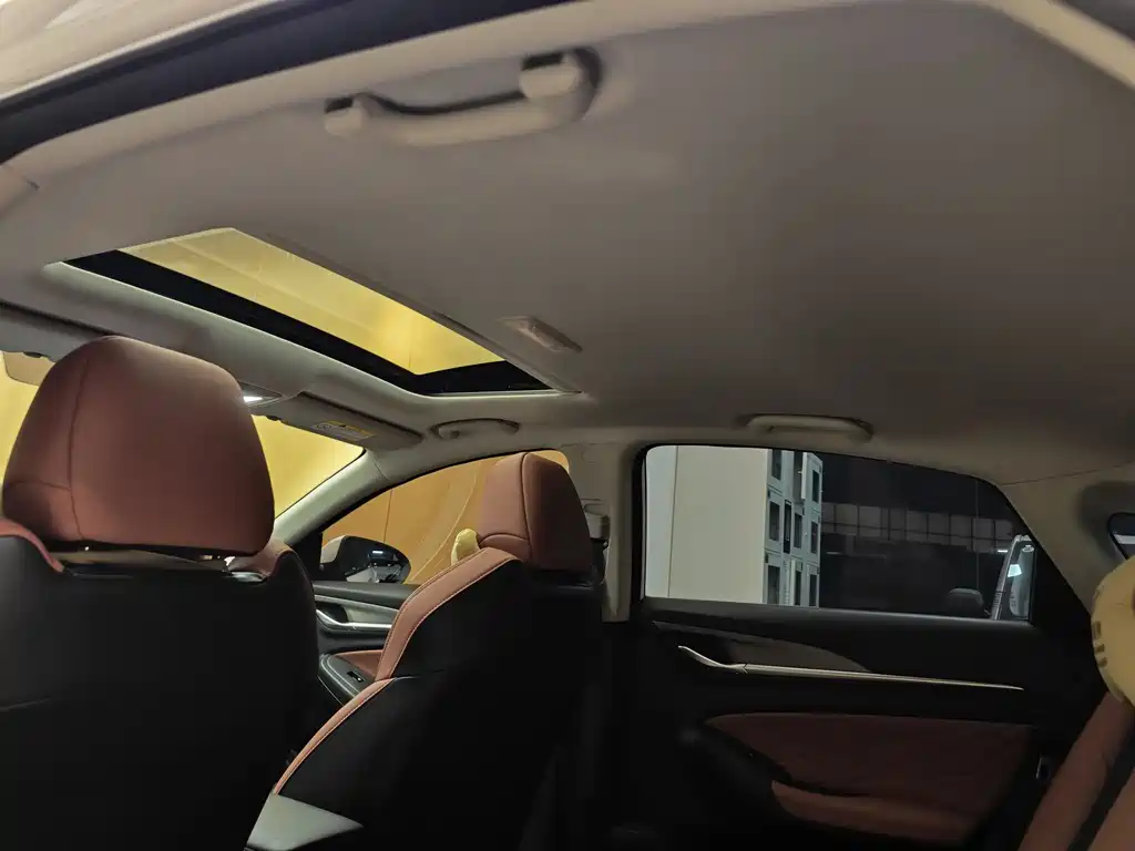 Changan Yi Dong 2023 Plus Blue Whale NE 1.4T GDI DCT Premium Edition 2024 - thumbnail 24