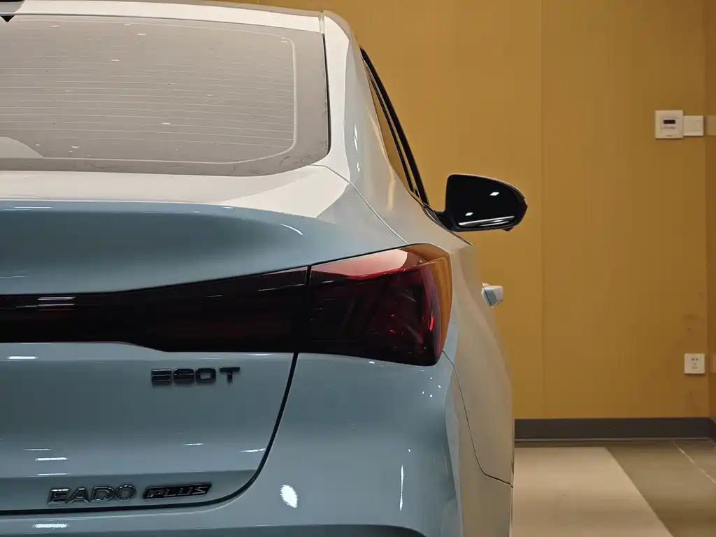 Changan Yi Dong 2023 Plus Blue Whale NE 1.4T GDI DCT Premium Edition 2024 - thumbnail 26