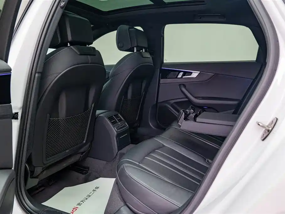 Audi Audi A4L 2023 40 TFSI Luxury Dynamic Edition 2024 - thumbnail 15