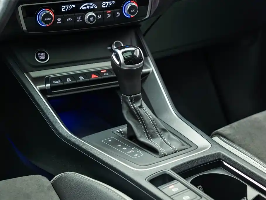 Audi Audi Q3 2021 45 TFSI quattro Fashion Dynamic Edition 2021 - thumbnail 14