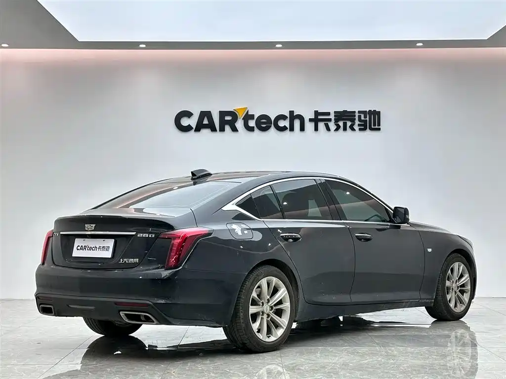 Cadillac Cadillac CT5 2024 28T Luxury Pro 2024 - thumbnail 5