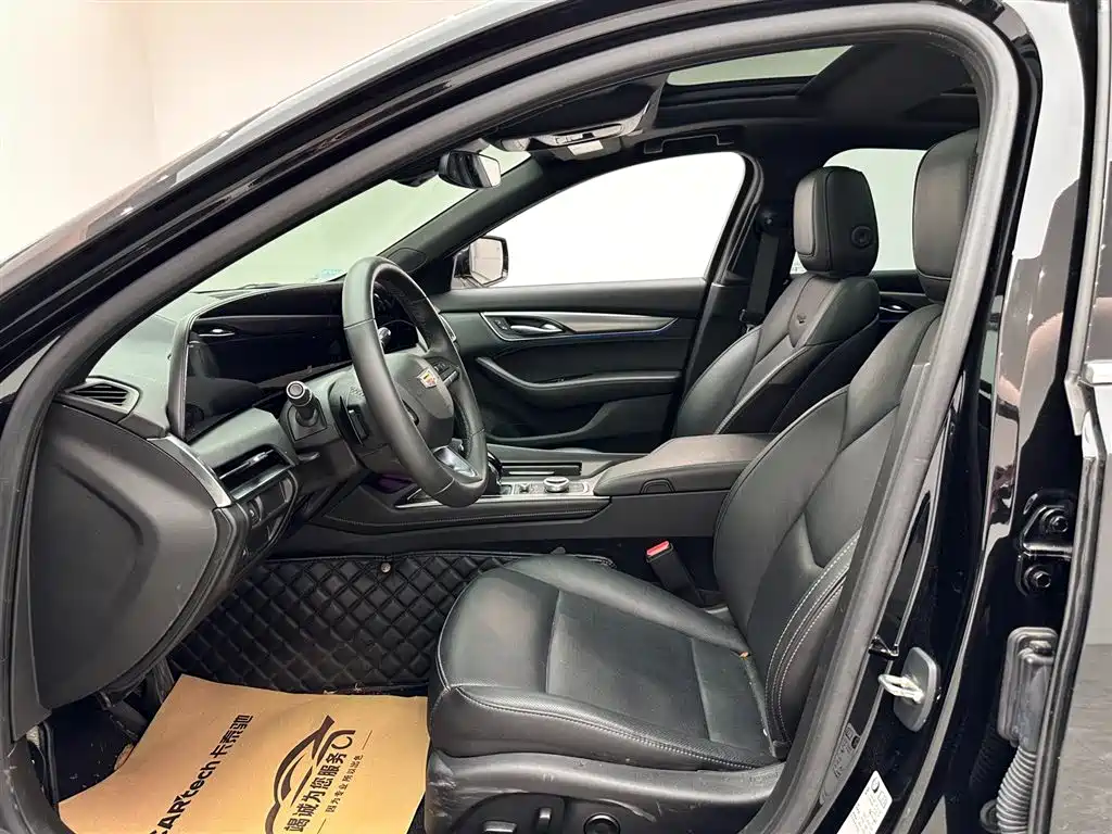 Cadillac Cadillac CT5 2024 28T Luxury Pro 2024 - thumbnail 8