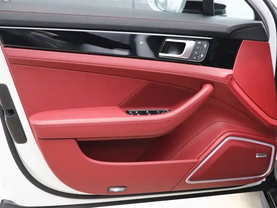 Porsche Porsche Panamera 2023 2.9T Platinum Edition 2024 - thumbnail 10
