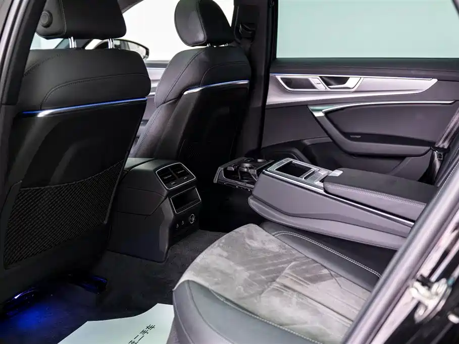 Audi Audi A6L 2023 40 TFSI Luxury Dynamic Model 2023 - thumbnail 8