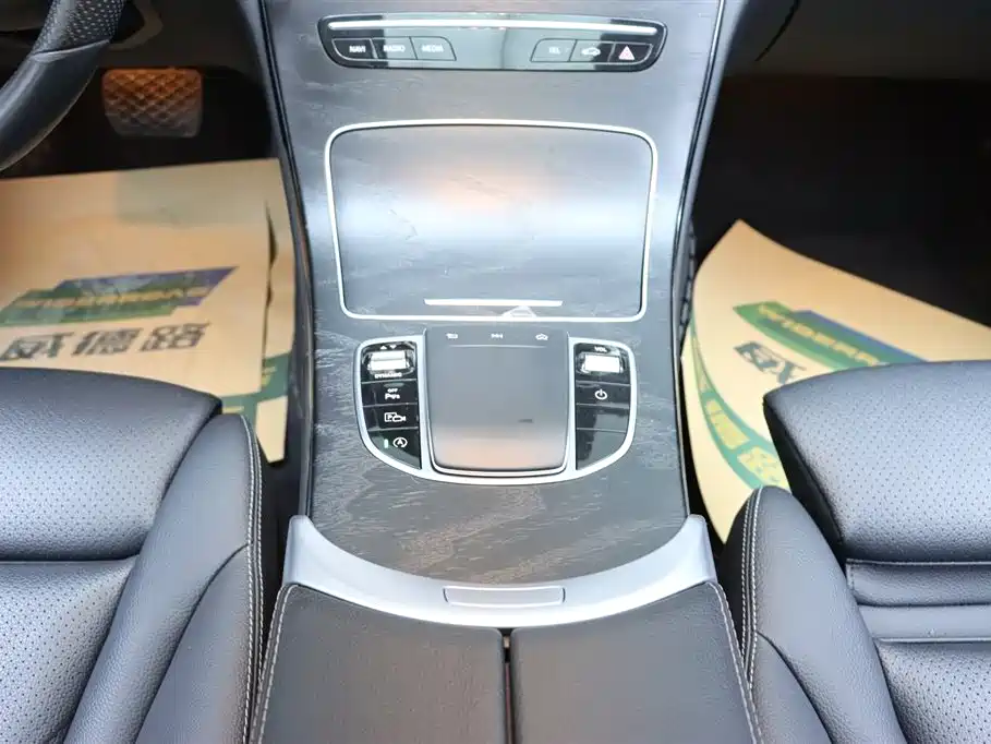 Mercedes-Benz Mercedes-Benz C-Class 2020 C 260 L Sport Edition 2019 - thumbnail 24