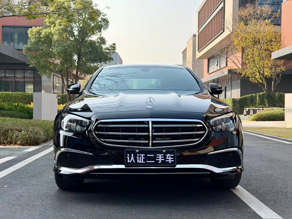 Mercedes-Benz Mercedes-Benz E-Class 2022 E 300 L Sport Fashion Edition 2022 - thumbnail 2