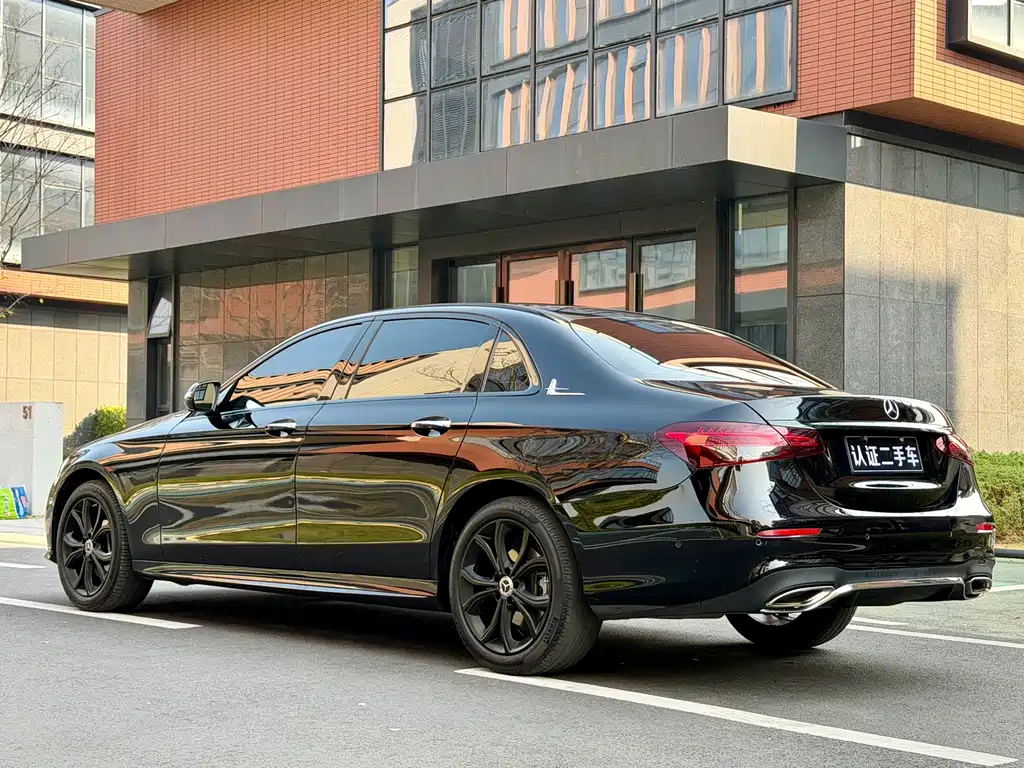 Mercedes-Benz Mercedes-Benz E-Class 2022 E 300 L Sport Fashion Edition 2022 - thumbnail 7