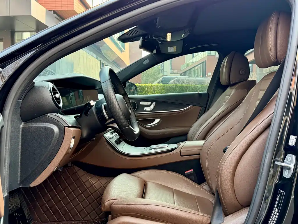 Mercedes-Benz Mercedes-Benz E-Class 2022 E 300 L Sport Fashion Edition 2022 - thumbnail 9