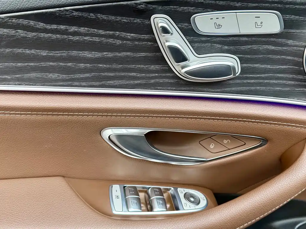 Mercedes-Benz Mercedes-Benz E-Class 2022 E 300 L Sport Fashion Edition 2022 - thumbnail 13