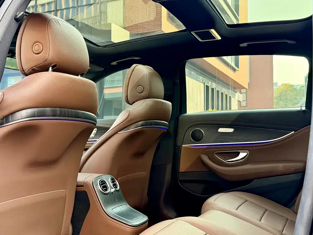 Mercedes-Benz Mercedes-Benz E-Class 2022 E 300 L Sport Fashion Edition 2022 - thumbnail 14