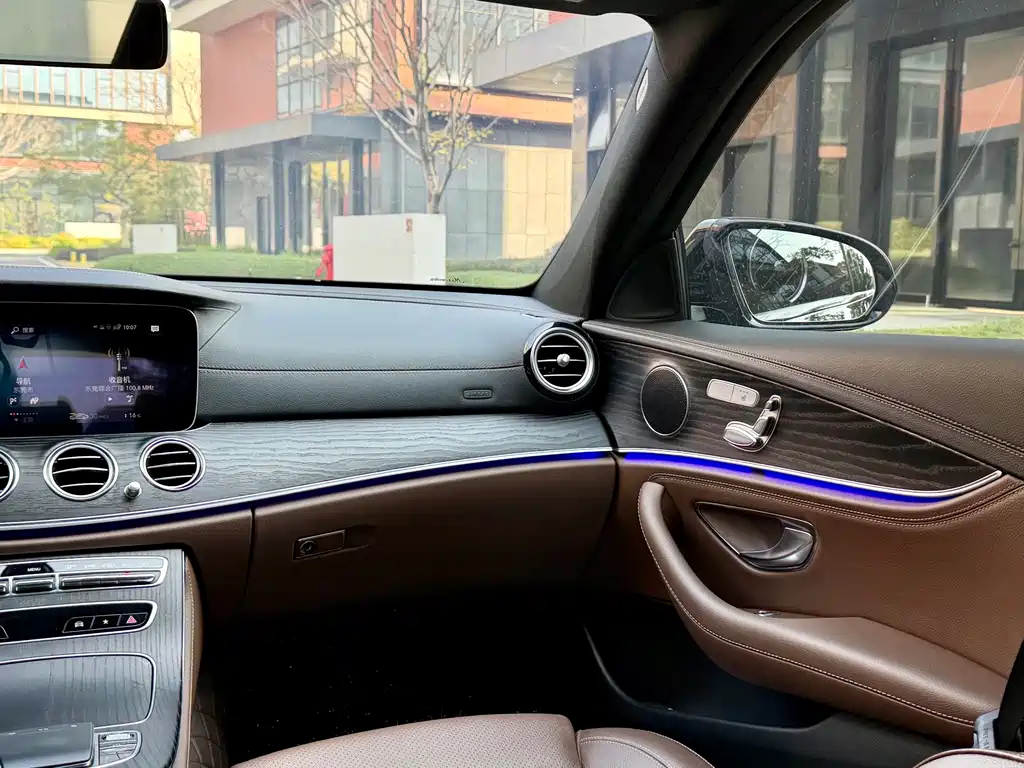 Mercedes-Benz Mercedes-Benz E-Class 2022 E 300 L Sport Fashion Edition 2022 - thumbnail 20