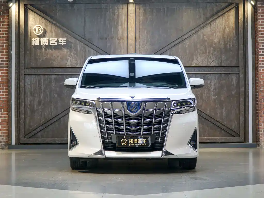 Toyota Alphard 2020 Model Hybrid 2.5L Executive Version 2020 - thumbnail 2