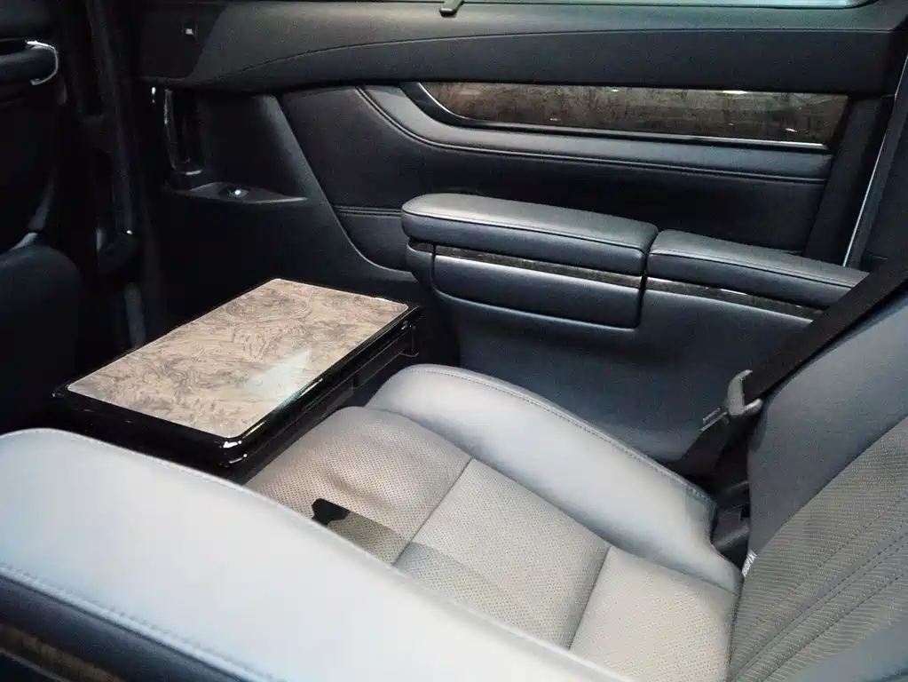 Toyota Alphard 2020 Model Hybrid 2.5L Executive Version 2020 - thumbnail 12