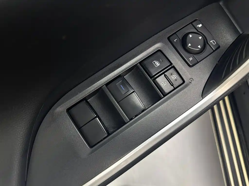 Toyota RAV4 2020 2.0L CVT 2WD Fashion PLUS Edition 2020 - thumbnail 24