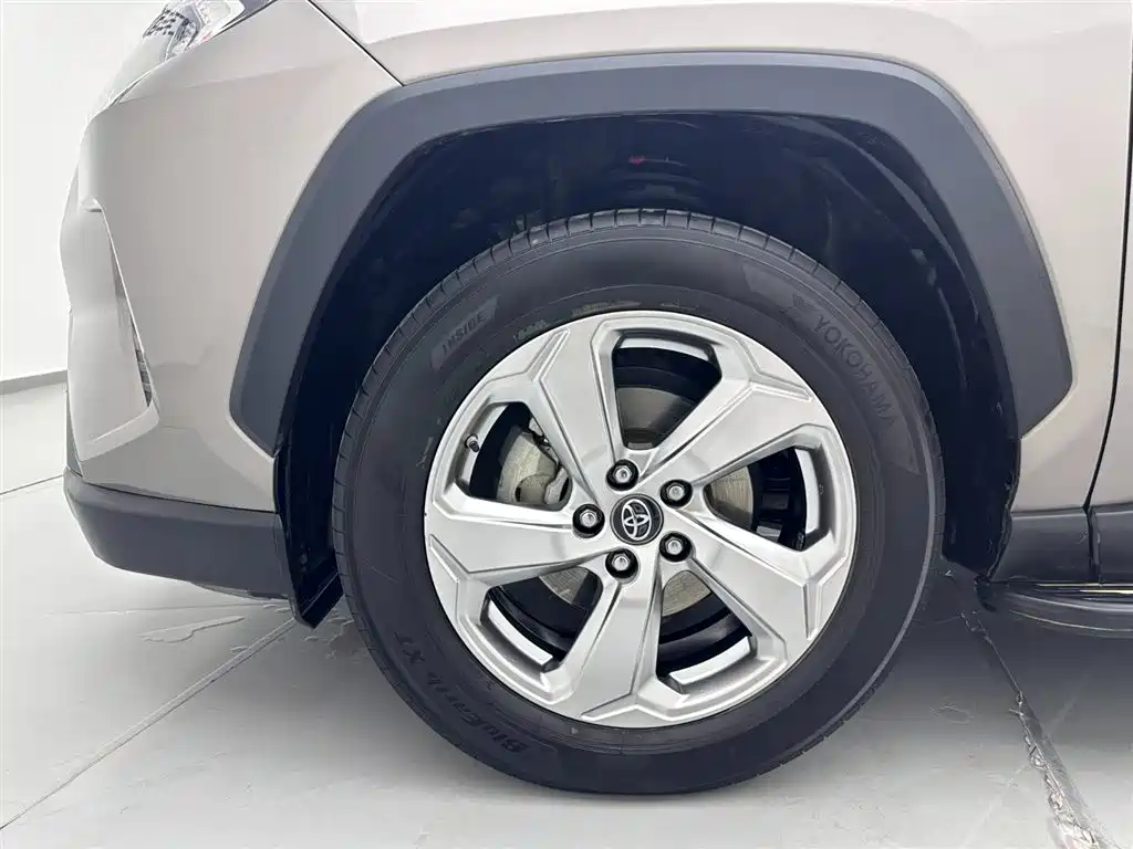 Toyota RAV4 2020 2.0L CVT 2WD Fashion PLUS Edition 2020 - thumbnail 29