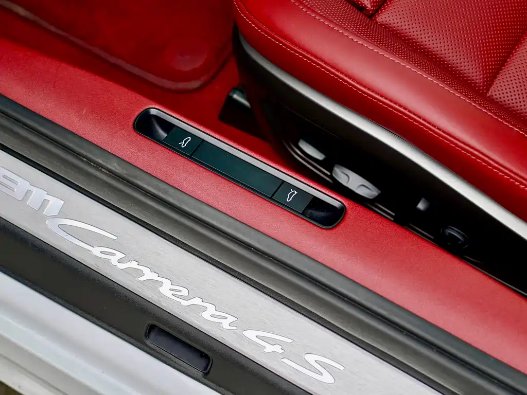 Porsche Porsche 911 2019 Carrera 4S 3.0T 2020 - thumbnail 17