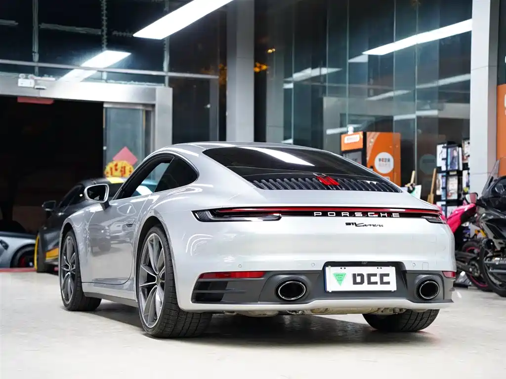 Porsche Porsche 911 2022 Carrera 3.0T 2021 - thumbnail 2