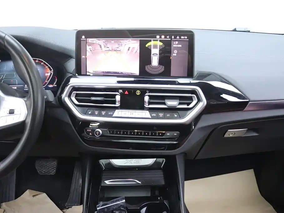 BMW BMW X3 2022 xDrive25i M Sport Package 2023 - thumbnail 25