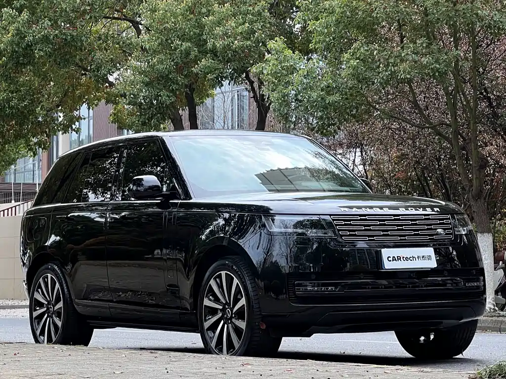 Land Rover Range Rover 2023 3.0 L6 360PS Autobiography 2024 - thumbnail 3