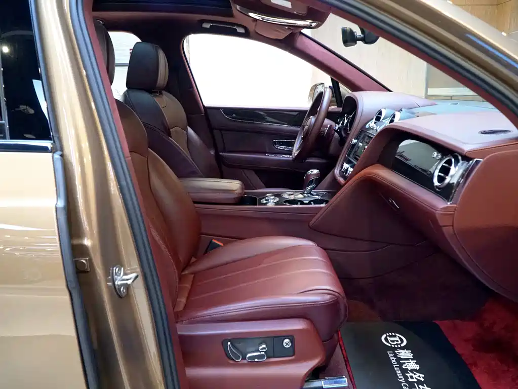 Bentley Bentayga 2018 4.0T V8 2019 - thumbnail 12