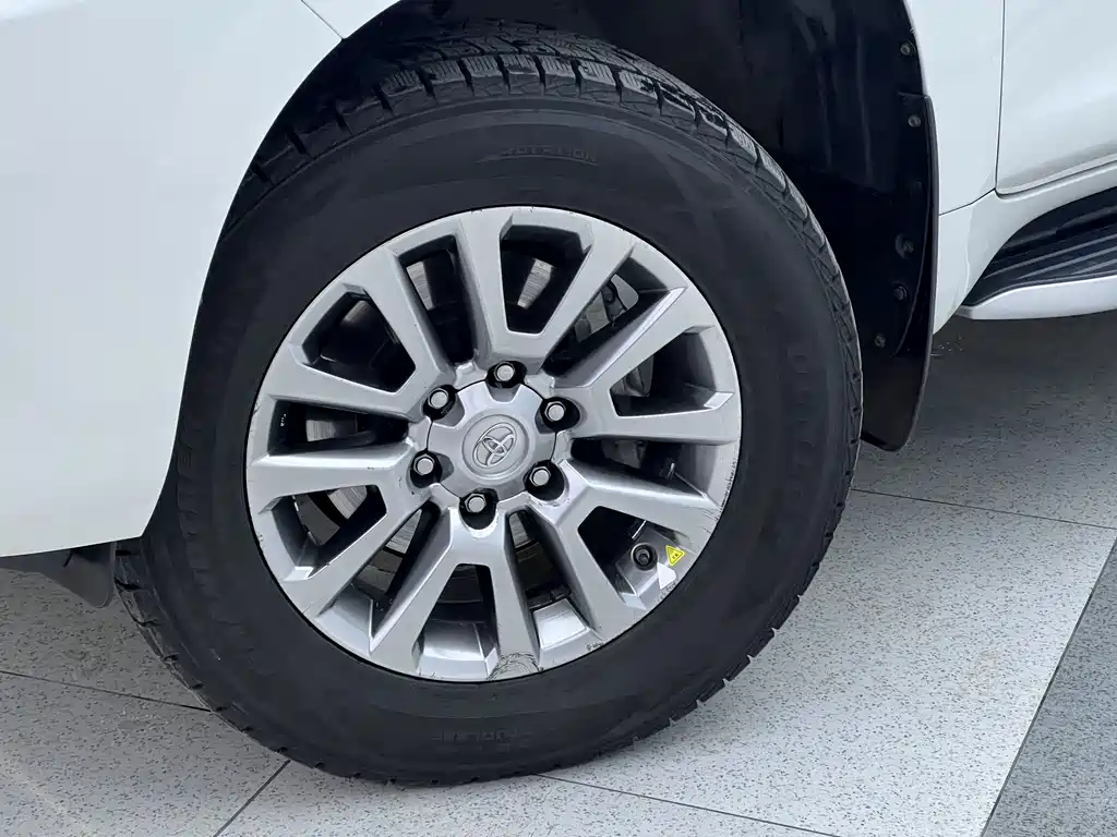 Toyota Toyota Prado 2018 3.5L Automatic TX-L Rear Spare Tire 2020 - thumbnail 6