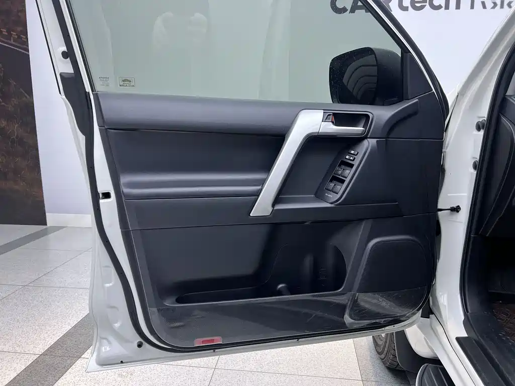 Toyota Toyota Prado 2018 3.5L Automatic TX-L Rear Spare Tire 2020 - thumbnail 11