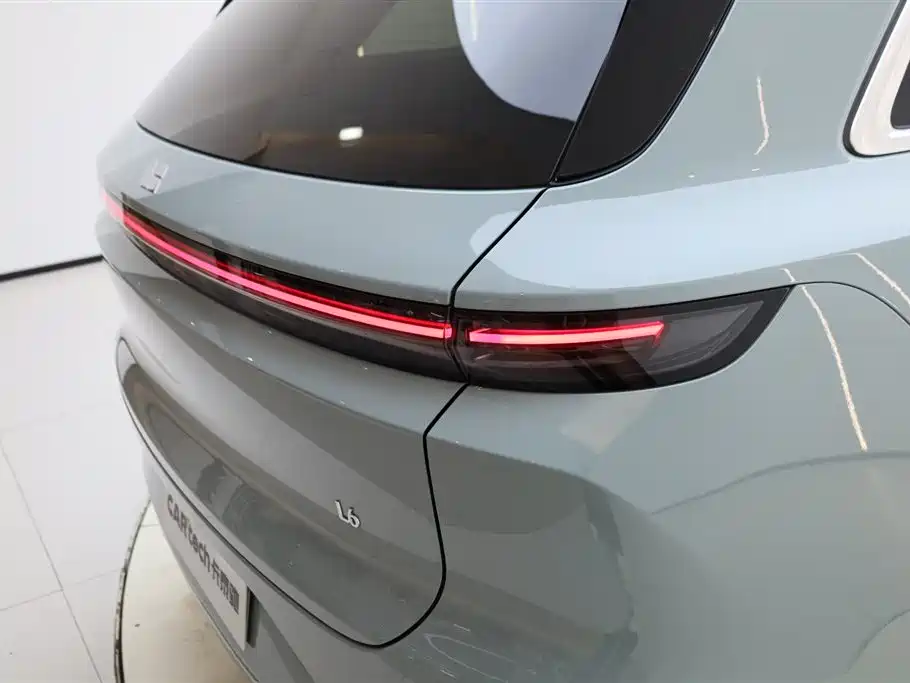 Li Auto Li L6 2025 Max Intelligent Upgrade Edition 2025 - thumbnail 4