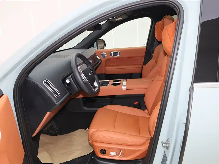 Li Auto Li L6 2025 Max Intelligent Upgrade Edition 2025 - thumbnail 8