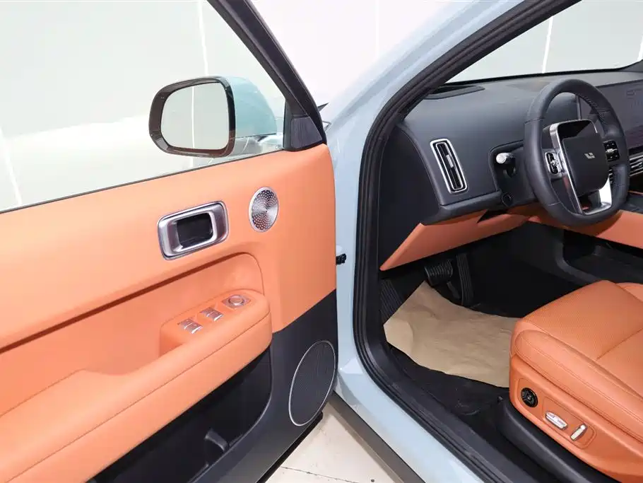Li Auto Li L6 2025 Max Intelligent Upgrade Edition 2025 - thumbnail 9