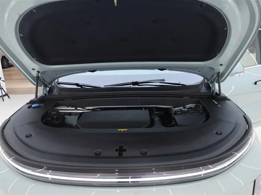 Li Auto Li L6 2025 Max Intelligent Upgrade Edition 2025 - thumbnail 10