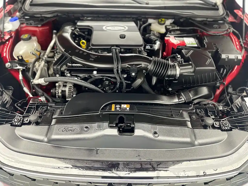 Ford Mondeo 2025 2.0T EcoBoost Ultimate Edition 2024 - thumbnail 11