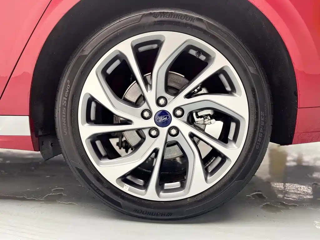 Ford Mondeo 2025 2.0T EcoBoost Ultimate Edition 2024 - thumbnail 12