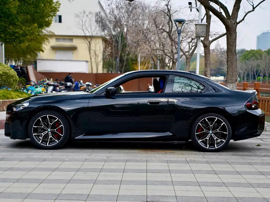 BMW BMW M2 2024 M2 2025 - thumbnail 4