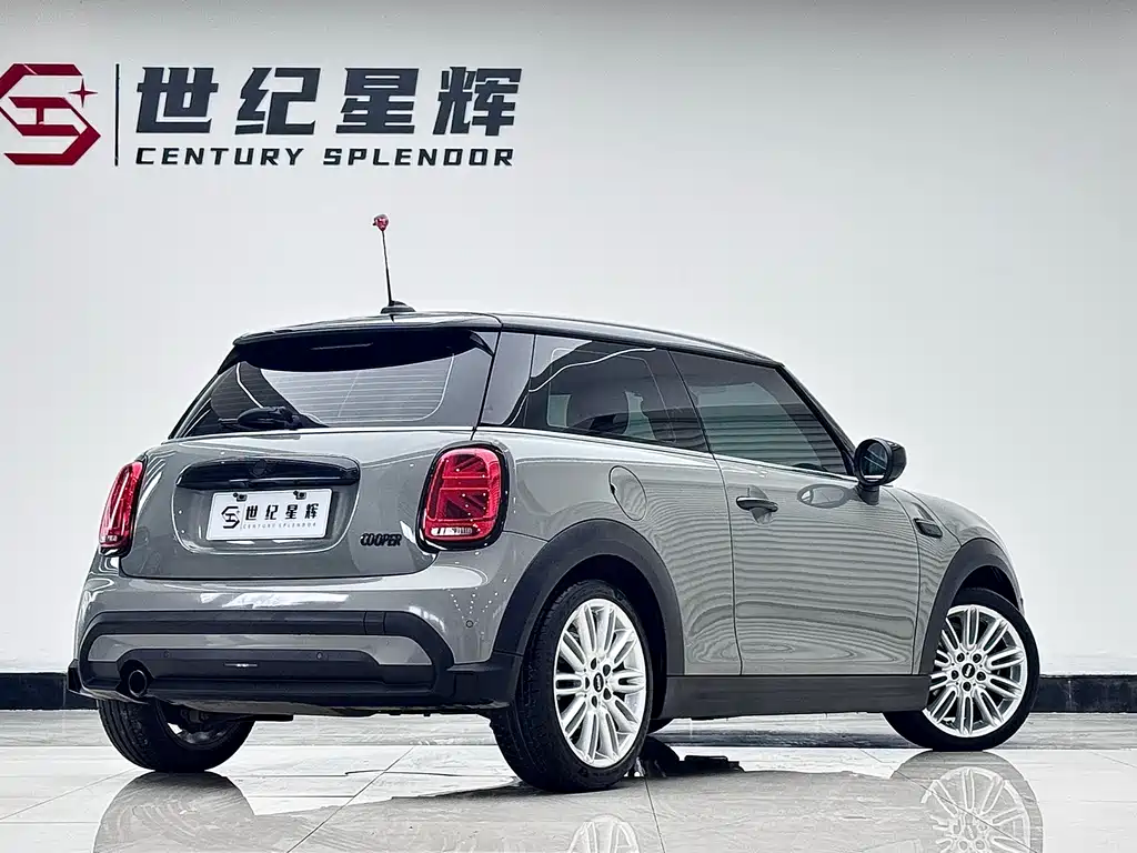 MINI MINI 2023 Facelift 1.5T COOPER Artist 2022 - thumbnail 4