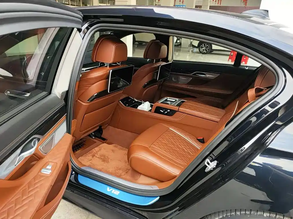 BMW BMW 7 Series 2019 Facelift M760Li xDrive V12 Sport Package 2020 - thumbnail 6