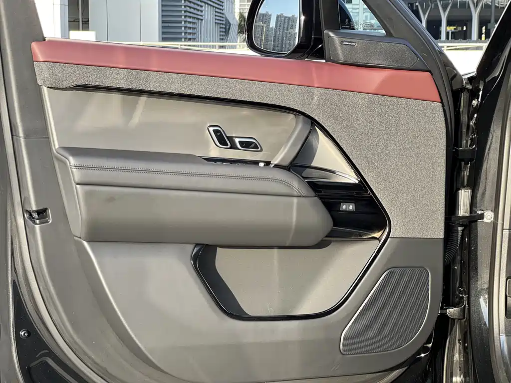 Land Rover Range Rover Sport 2025 400PS Dynamic SE 2025 - thumbnail 13