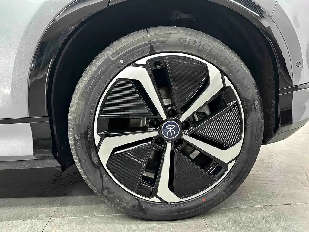 BYD BYD Song L EV 2025 Intelligent Driving Edition 662km LiDAR Premium Model 2025 - thumbnail 6