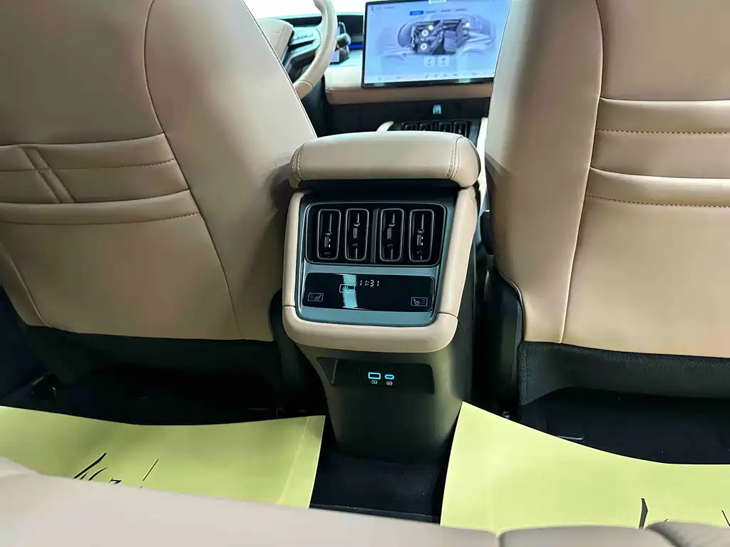 BYD BYD Song L EV 2025 Intelligent Driving Edition 662km LiDAR Premium Model 2025 - thumbnail 19