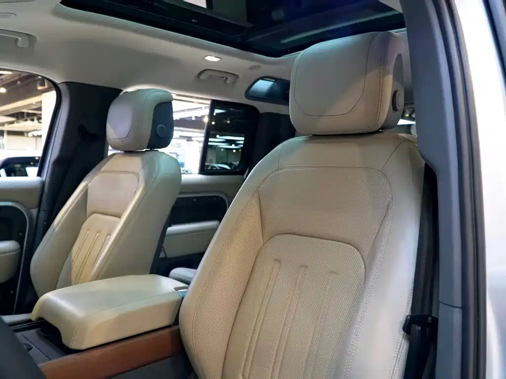 Land Rover Land Rover Defender 2020 110 P400 HSE 2021 - thumbnail 11