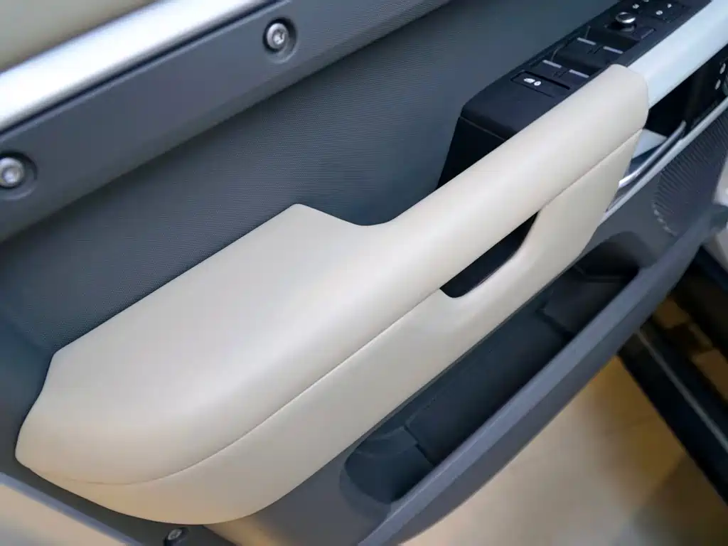 Land Rover Land Rover Defender 2020 110 P400 HSE 2021 - thumbnail 15