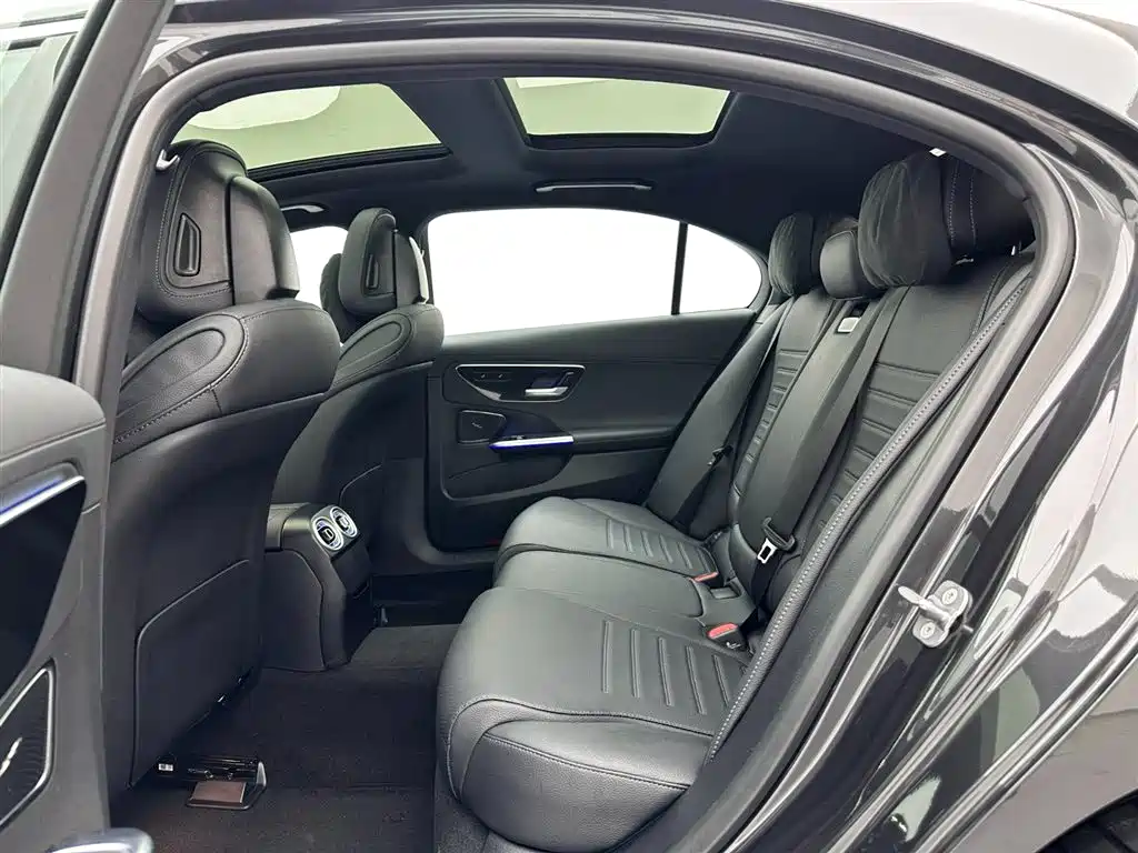 Mercedes-Benz Mercedes-Benz C-Class 2025 Model Year Facelift C 260 L Sport Edition 2025 - thumbnail 19