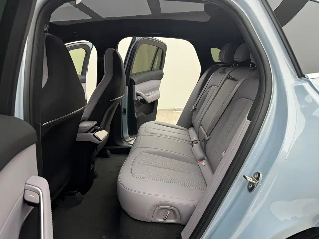 NIO NIO EC6 2024 75kWh 2024 - thumbnail 10